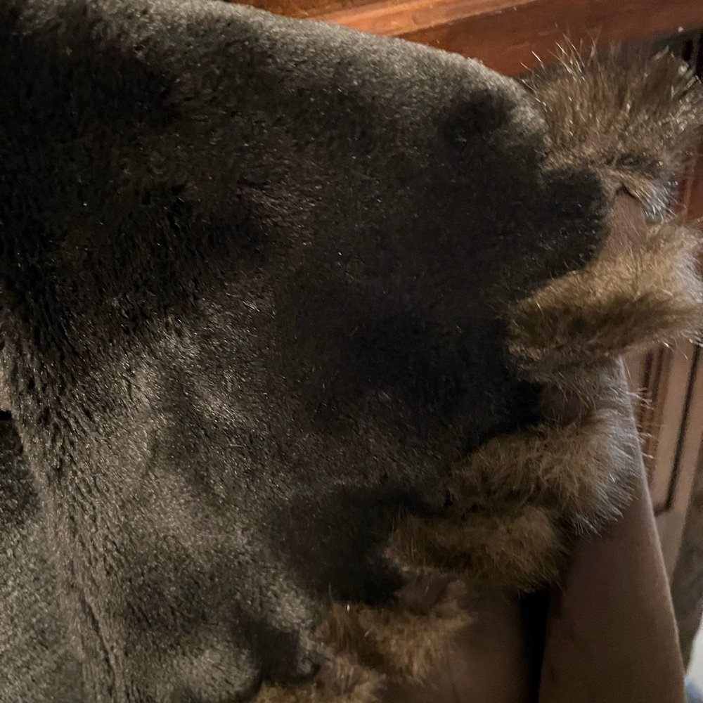 Faux fur/suede coat - Picture 9 of 10